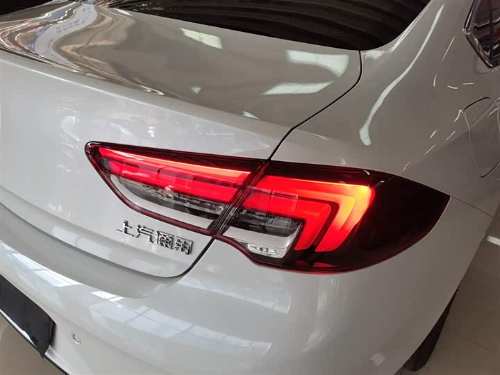 Фото 8 - Buick Regal