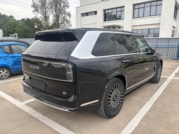 Фото 8 - Zeekr 9X