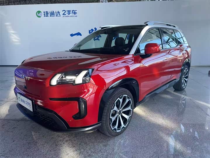 Фото 1 - GAC Aion V