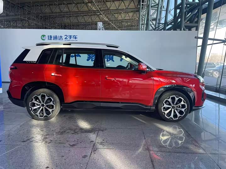 Фото 2 - GAC Aion V