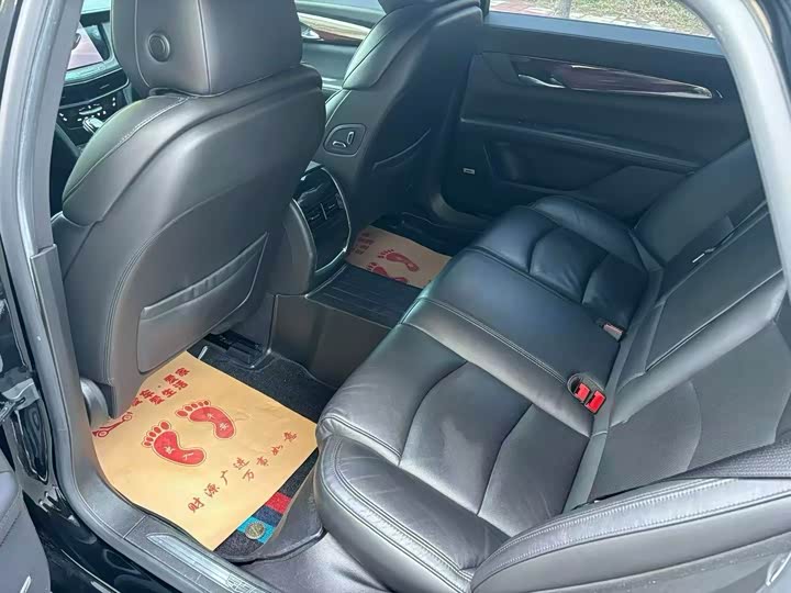 Фото 6 - Cadillac CT6