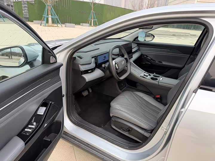 Фото 4 - Geely Galaxy L6