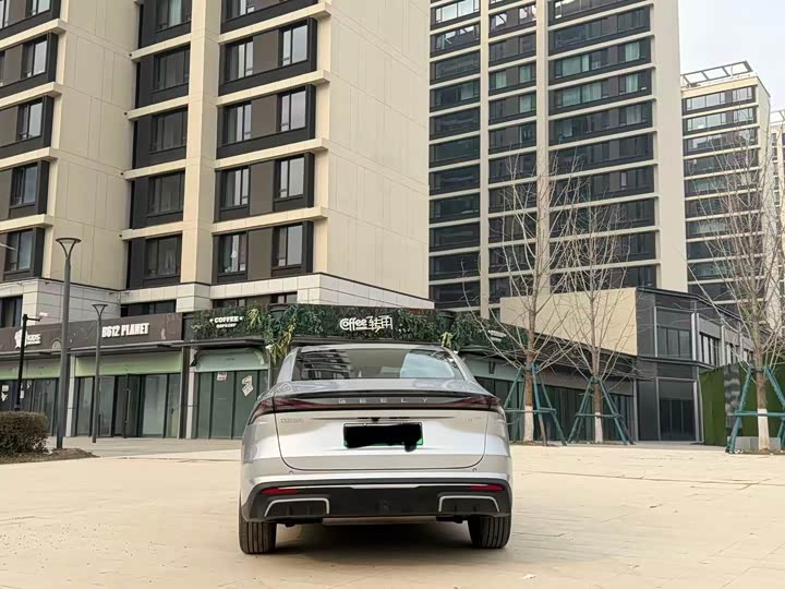 Фото 8 - Geely Galaxy L6