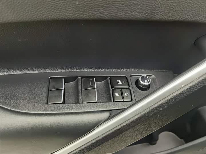 Фото 9 - Toyota Frontlander