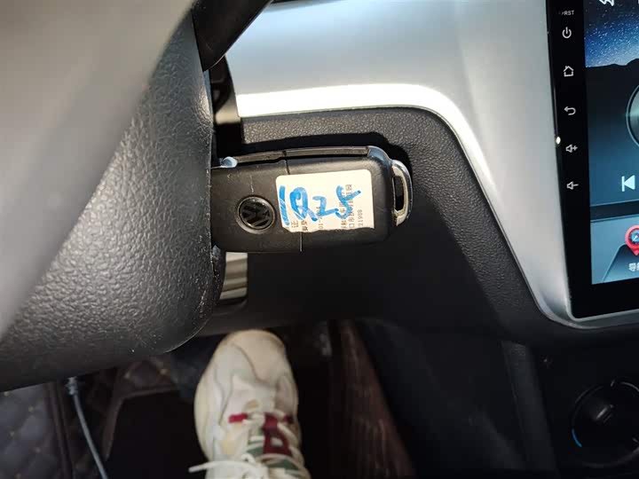 Фото 9 - Volkswagen Lavida