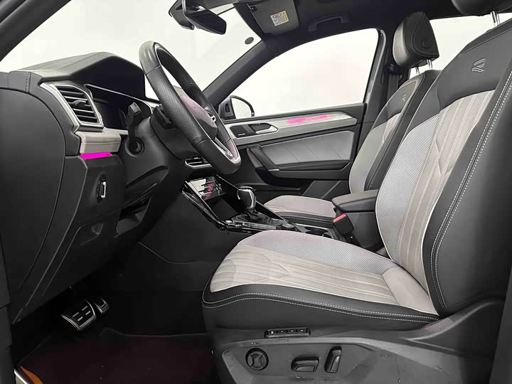 Фото 8 - Volkswagen Tayron