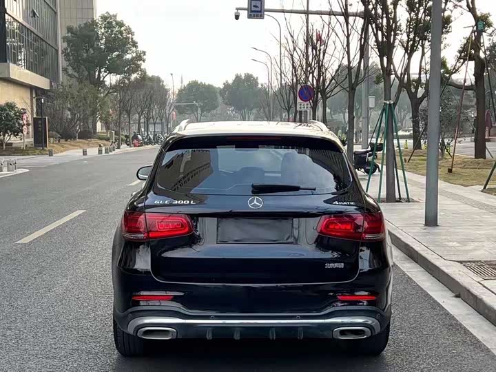 Фото 9 - Mercedes-Benz GLC-Class