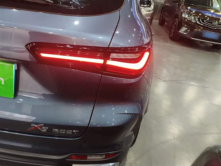 Фото 8 - Changan Oshan X5