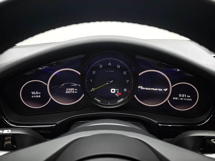 Фото 4 - Porsche Panamera Hybrid