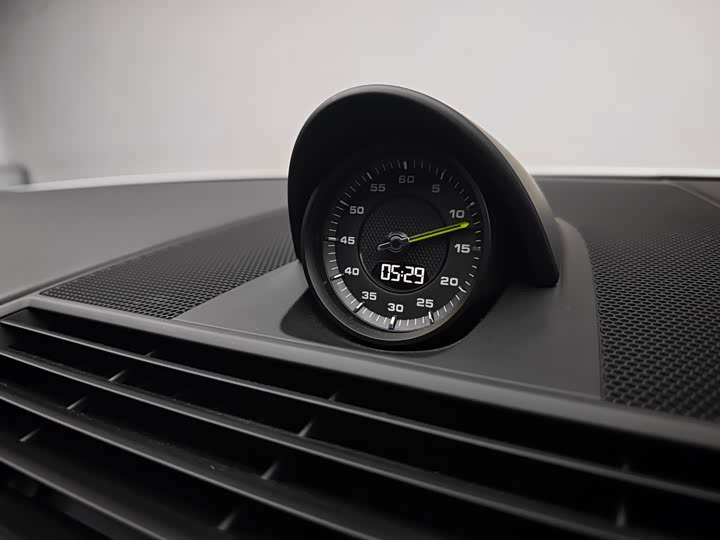 Фото 9 - Porsche Panamera Hybrid