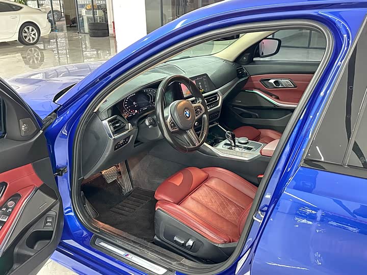 Фото 4 - BMW 3 Series