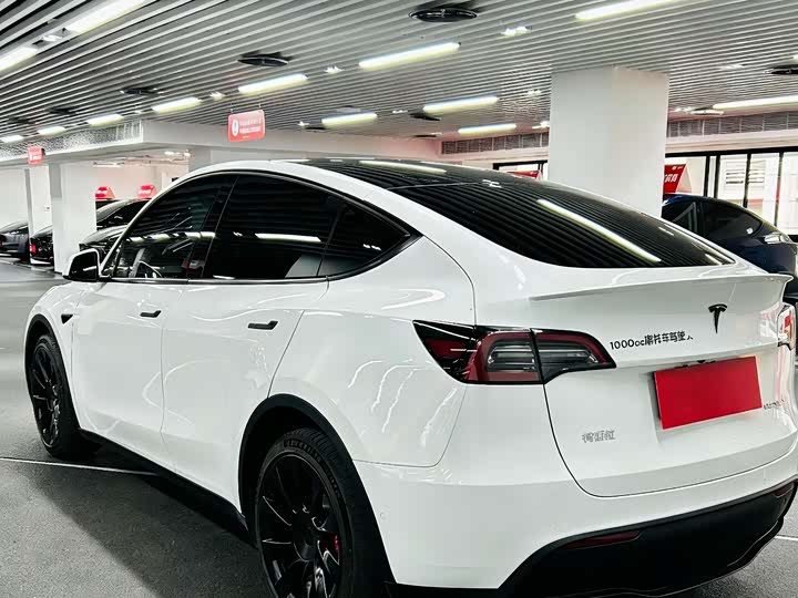 Фото 5 - Tesla Model Y