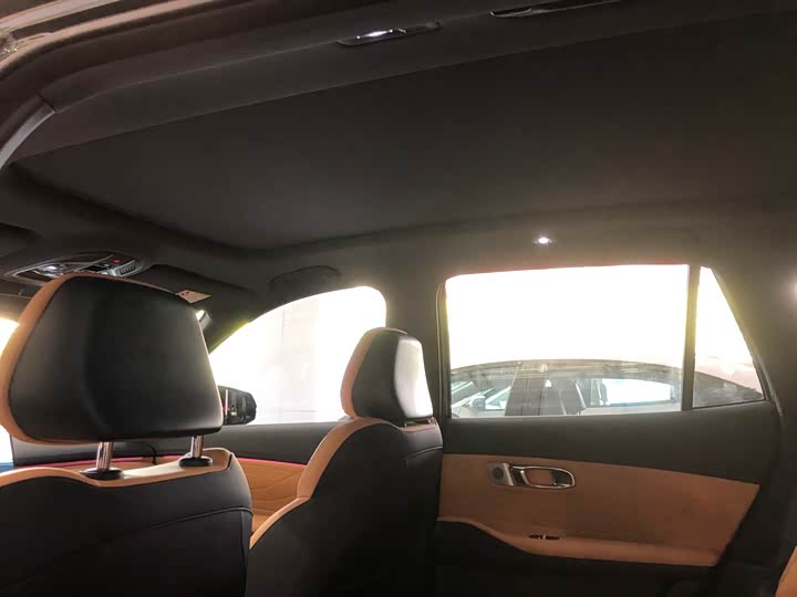 Фото 9 - Geely Galaxy Starship 7