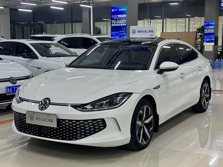 Фото 1 - Volkswagen Lamando L