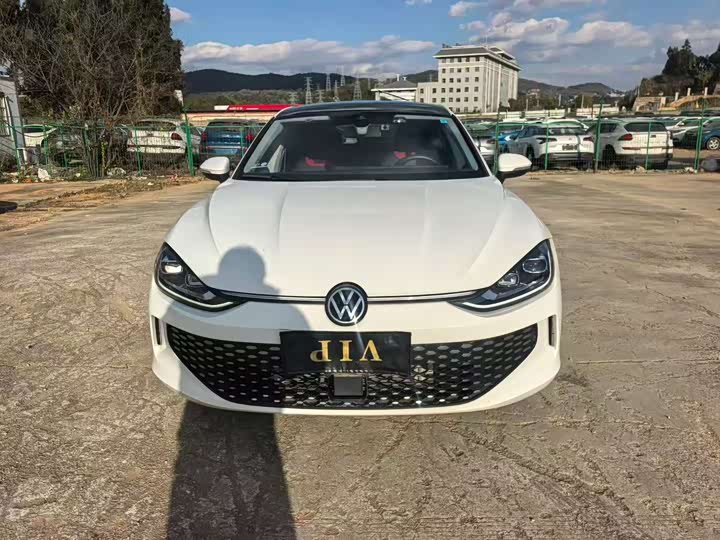 Фото 2 - Volkswagen Lamando L