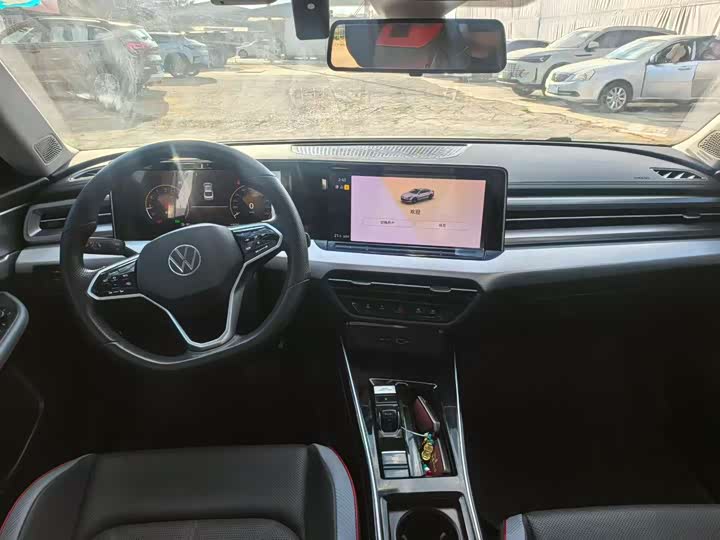 Фото 6 - Volkswagen Lamando L