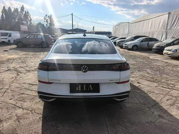 Фото 8 - Volkswagen Lamando L