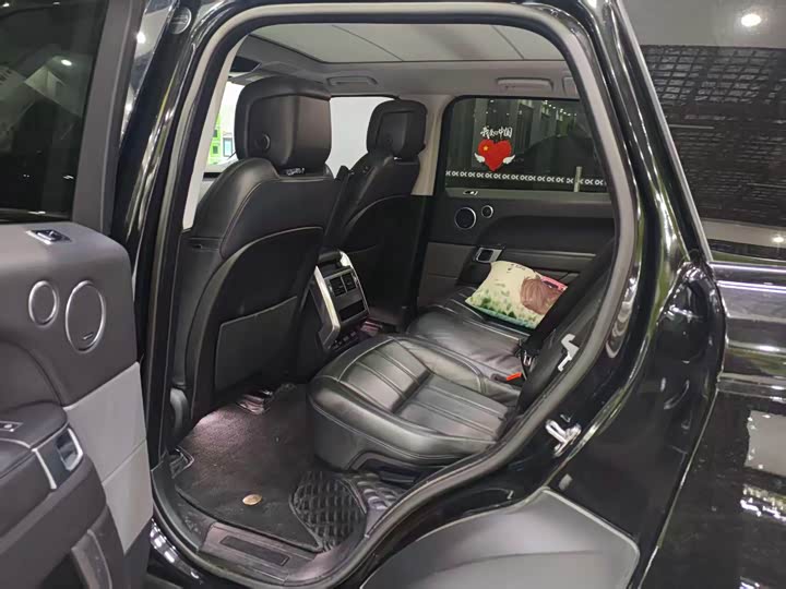 Фото 8 - Land Rover Range Rover Sport