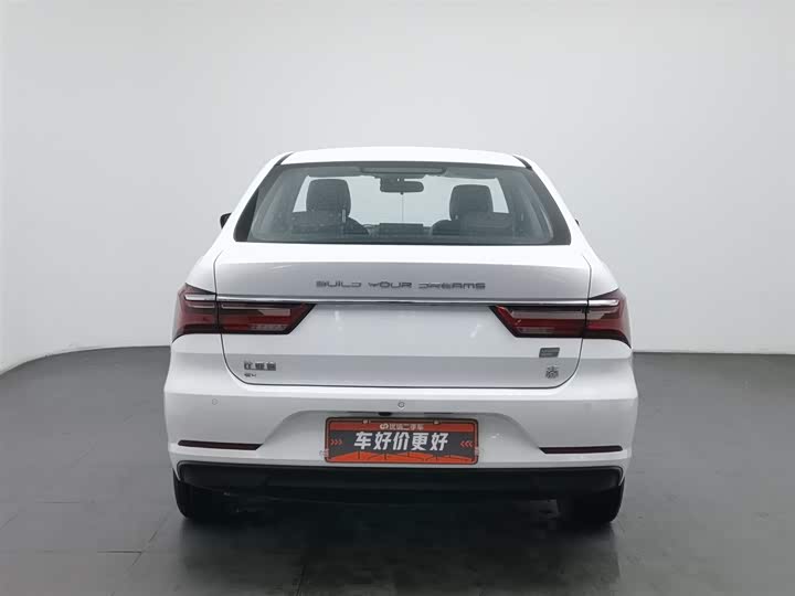 Фото 4 - BYD Qin EV