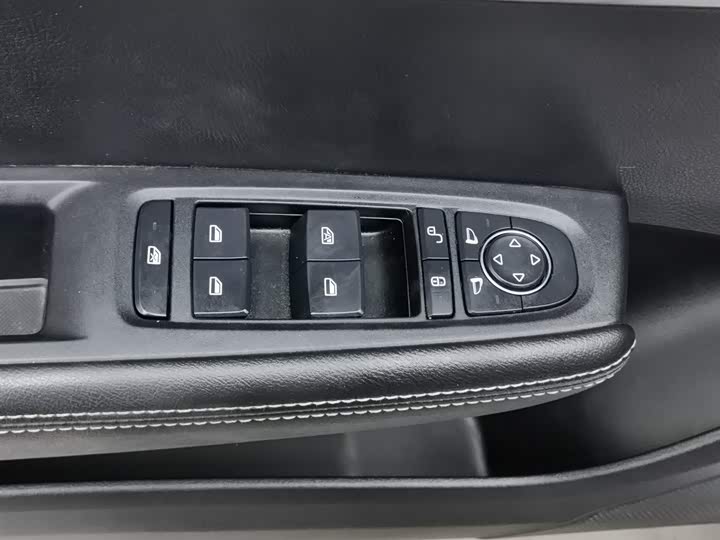 Фото 9 - BYD Qin EV