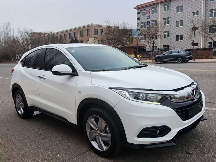 Фото 3 - Honda Vezel