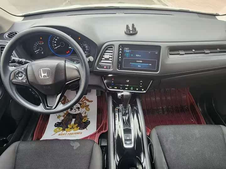 Фото 7 - Honda Vezel