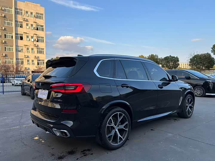 Фото 6 - BMW X5