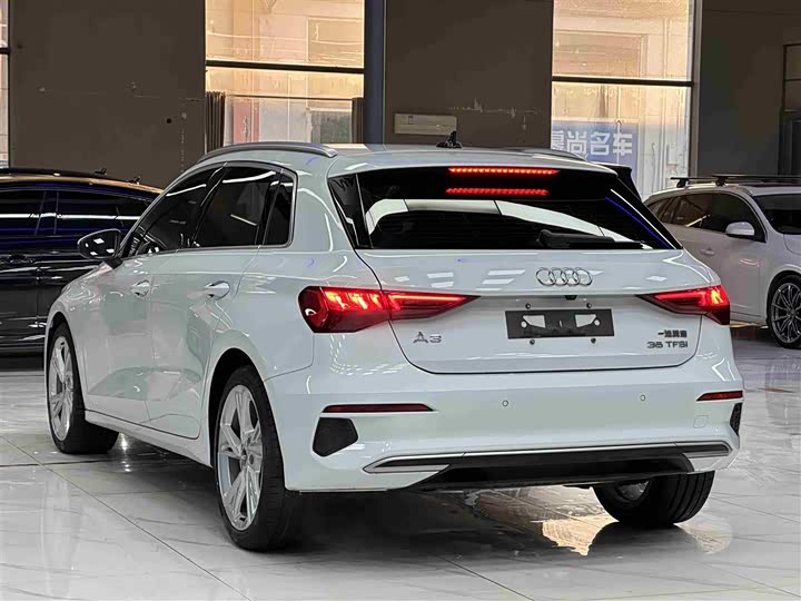 Фото 4 - Audi A3