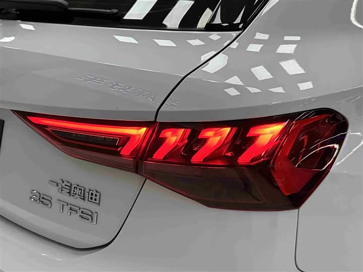 Фото 8 - Audi A3