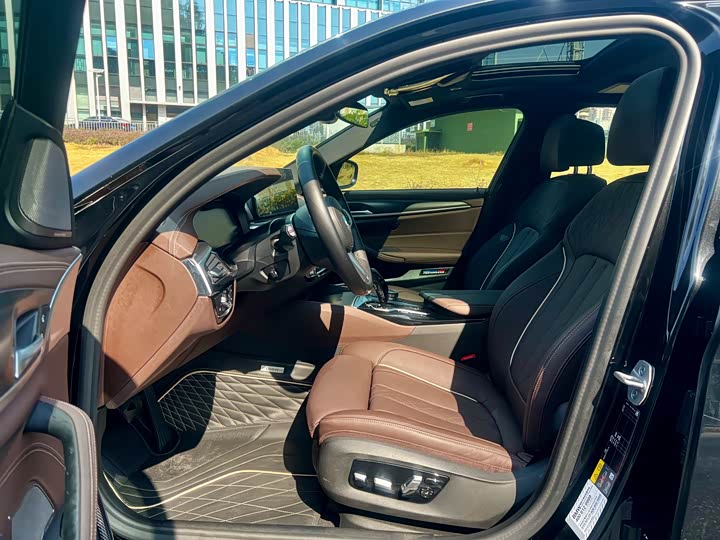 Фото 4 - BMW 5 Series Hybrid