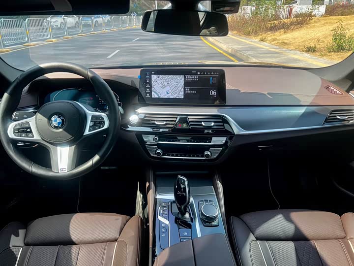 Фото 7 - BMW 5 Series Hybrid