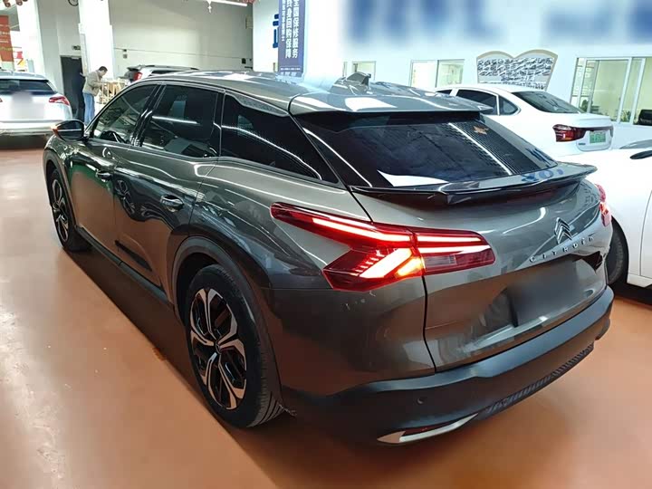 Фото 5 - Citroen C5 X