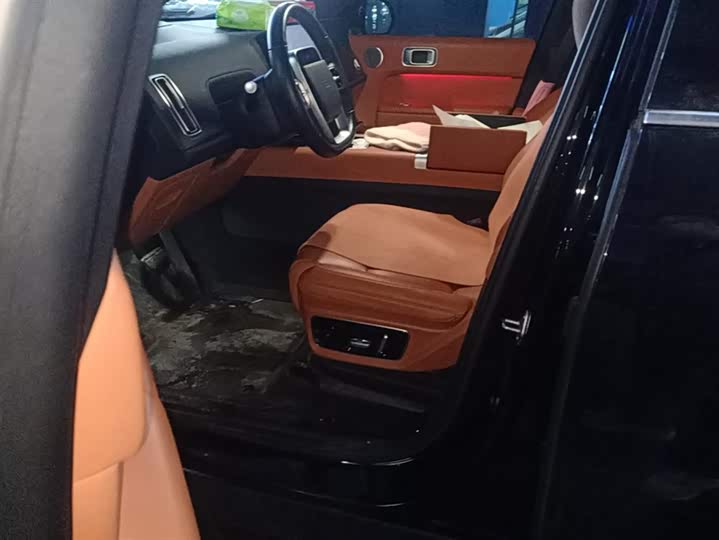 Фото 9 - LiXiang L7