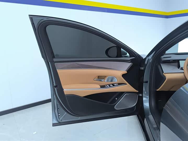 Фото 7 - BYD Han L