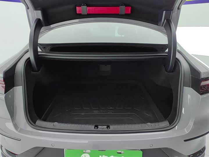 Фото 4 - BYD Han