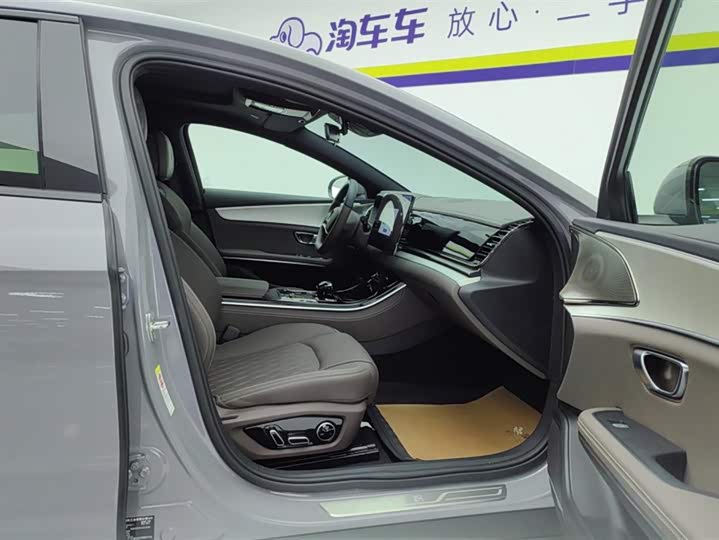 Фото 8 - BYD Han