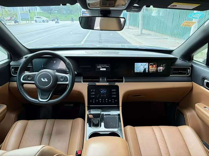 Фото 5 - LiXiang One