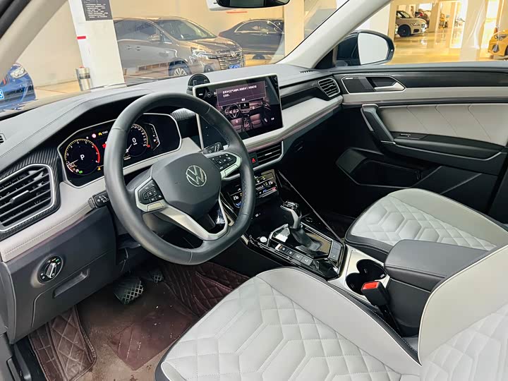 Фото 7 - Volkswagen Tayron