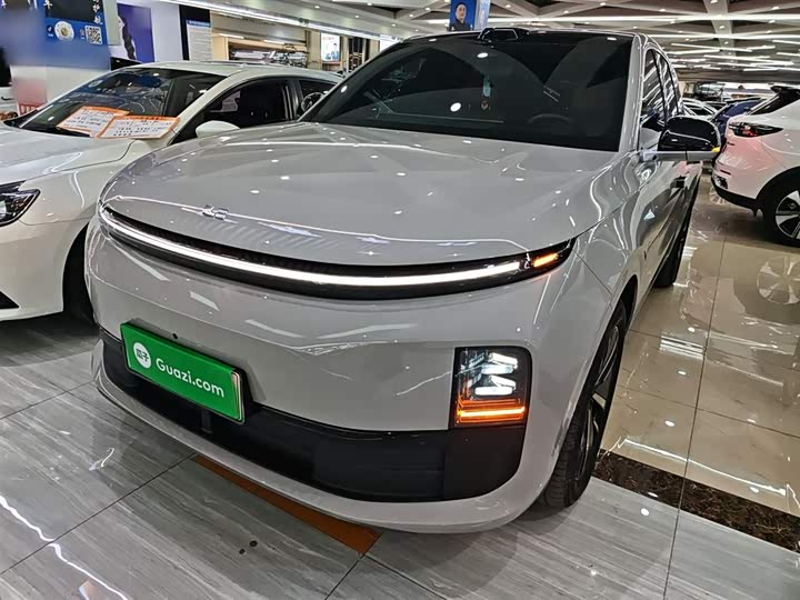 Фото 2 - LiXiang L6