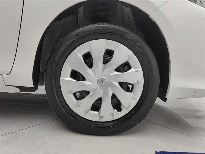 Фото 6 - Toyota Vios