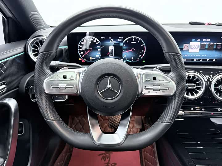 Фото 7 - Mercedes-Benz A-Class