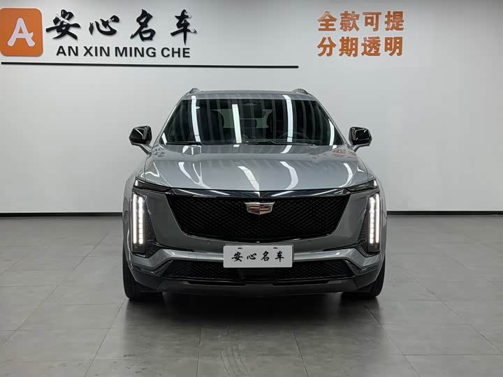 Фото 2 - Cadillac XT5