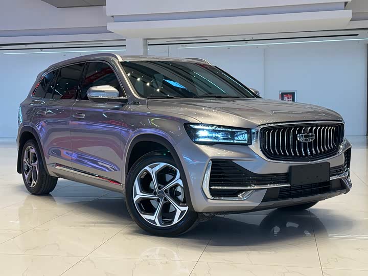 Фото 3 - Geely Monjaro