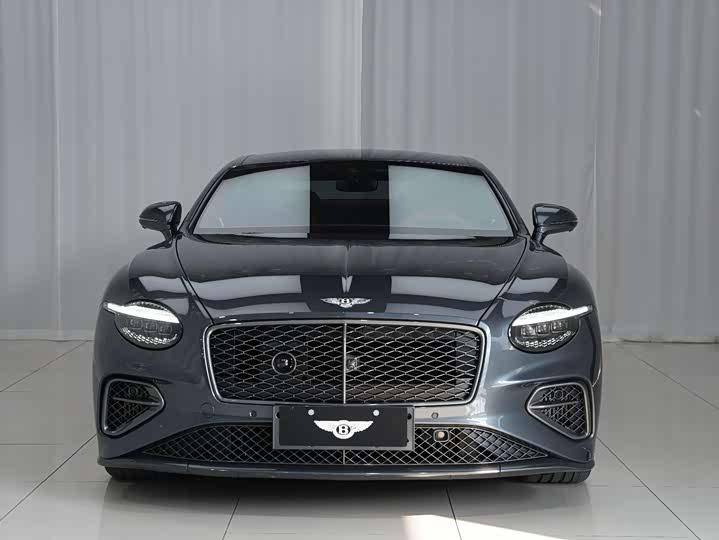 Фото 2 - Bentley Continental GT Hybrid