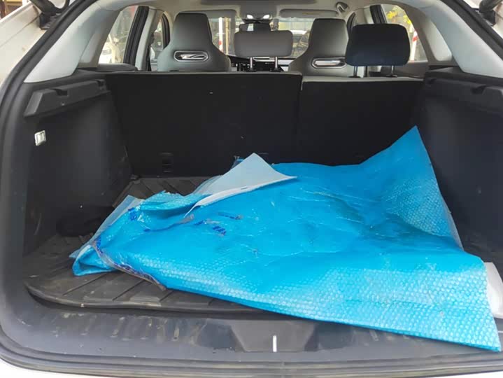 Фото 4 - Changan UNI-K Hybrid