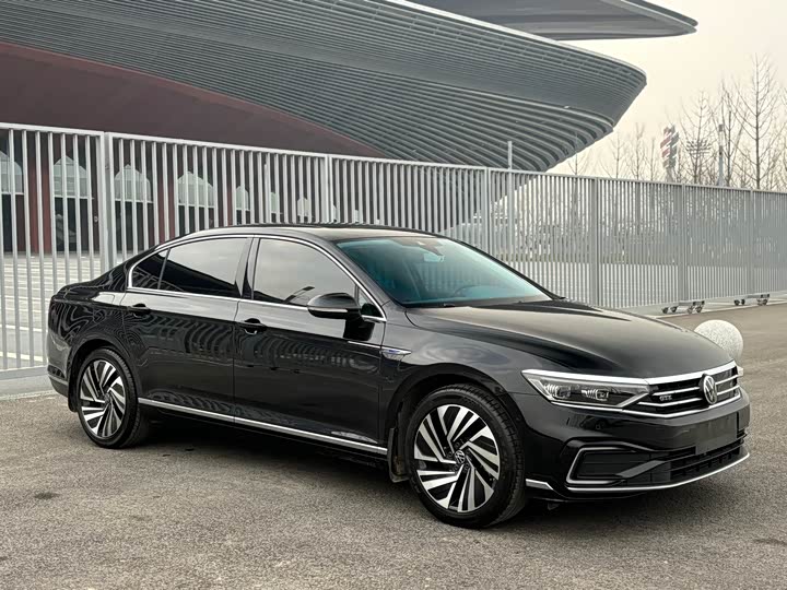 Фото 3 - Volkswagen Magotan GTE Hybrid