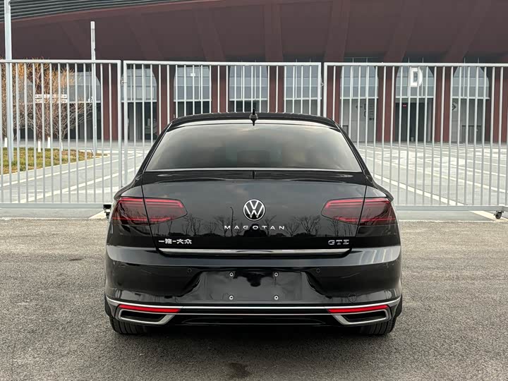 Фото 8 - Volkswagen Magotan GTE Hybrid