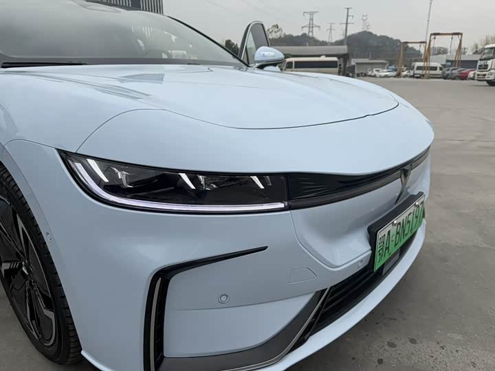 Фото 7 - Voyah Passion