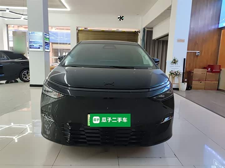 Фото 3 - XPeng X9