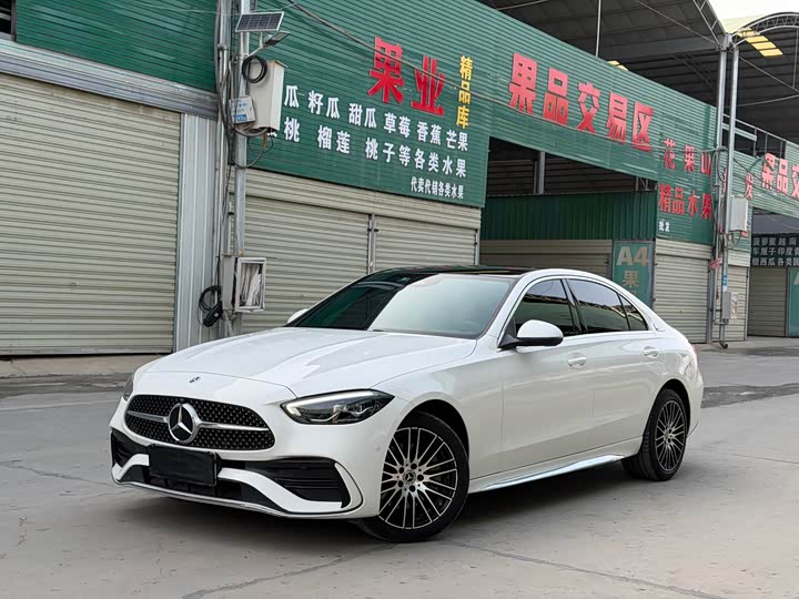 Фото 1 - Mercedes-Benz C-Class